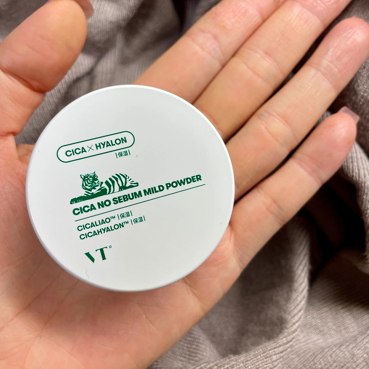 CICA発!すべての肌タイプにマルチユース♡【さらっとしっとり】持ち運びOKサイズパウダー!_5