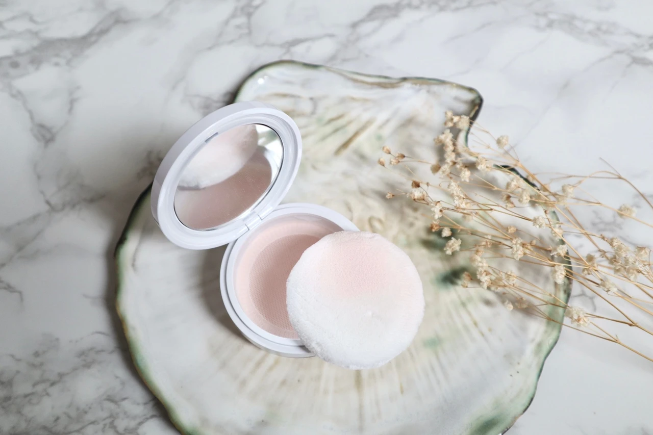 【瞬時に毛穴・色ムラ知らず!】プリマヴィスタが叶える長時間ポアレス肌♡_3