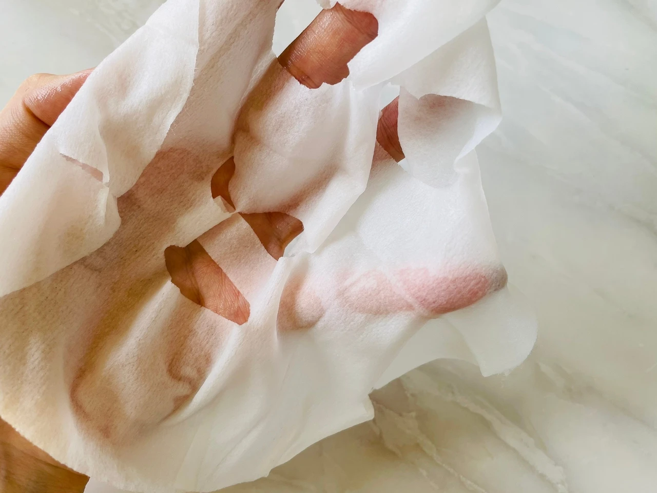 化粧水の代わりに毎日使えるフェイスマスク！【ルルルンプレシャス】でフェイスマスク習慣を始めてみませんか…？_2_2