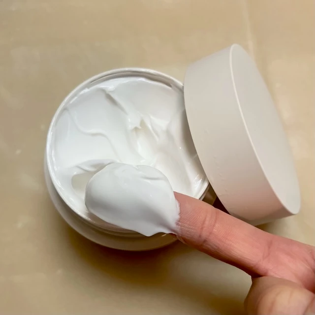 【新感覚！】生クリームのようなふわっふわのクリームで保湿をしながらクレンジングが出来るアイテム♡ルームエス 101スキンイノセンサのご紹介！_2