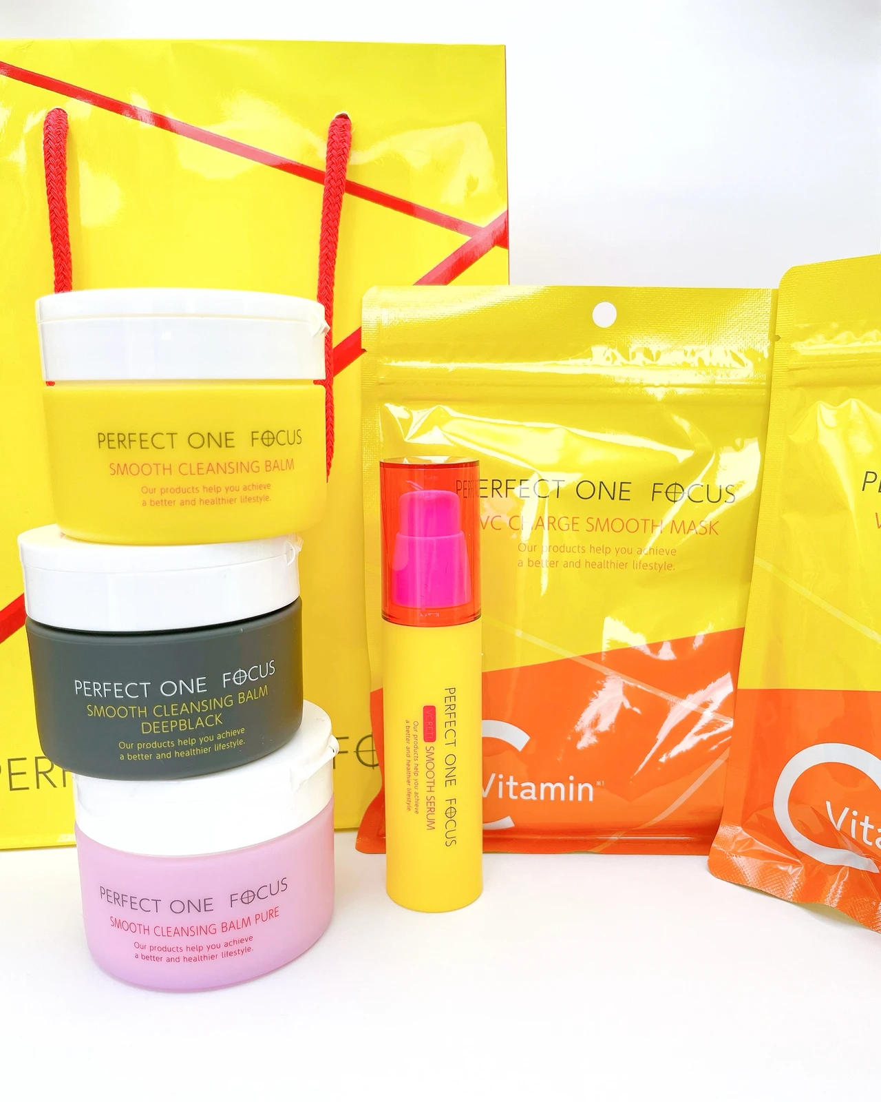 新日本製薬×マキア パーフェクトワンフォーカス