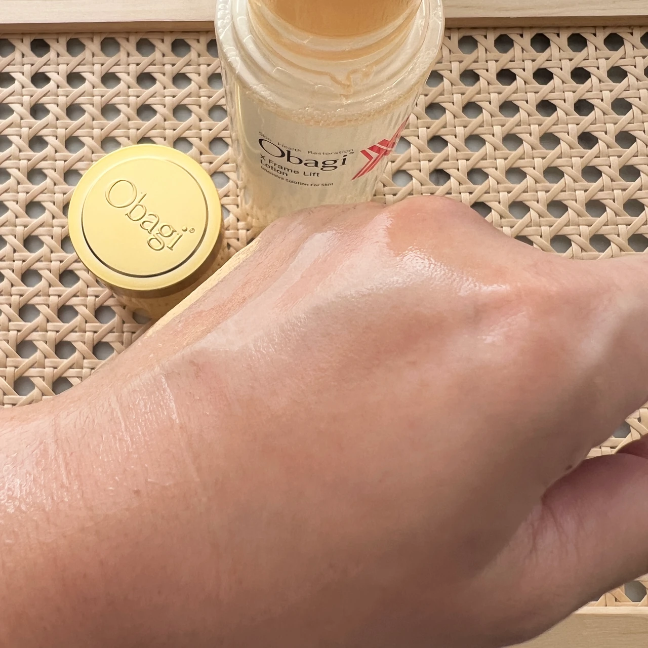 【リニューアル速報】ハリ悩みにアプローチする“抗力”って？Obagi X［オバジX］スキンケアシリーズの全アイテムをレビュー【口コミ】_8_2