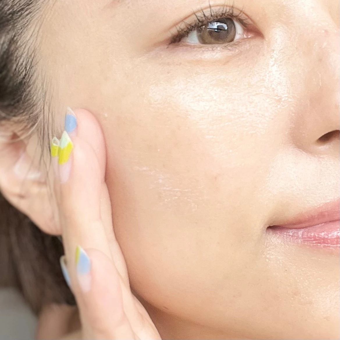 【田中みな実さんも愛用! バイタリフト かっさ EH-SP85】表情筋を鍛えて*1フェイスラインの肌をきゅっとケア! 防水*3だからバスタイムが美容タイムに!_2_3