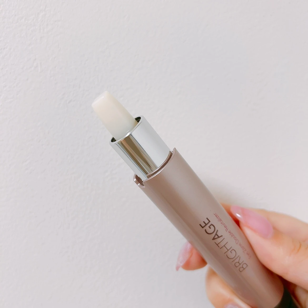 目元の悩みにさようなら！ブライトエイジの秘密兵器【アイゾーン ダブルリバイタライザー】_2_2