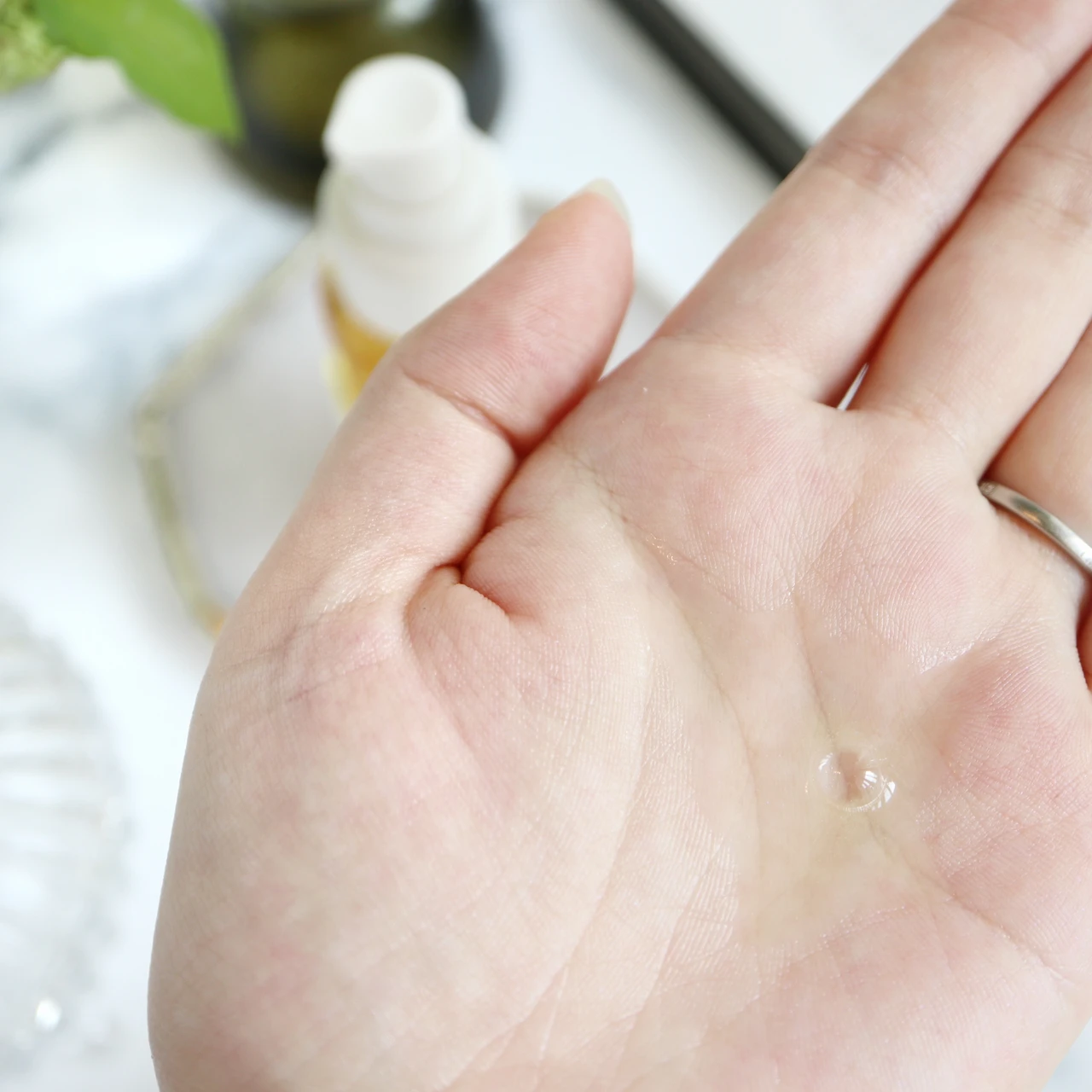 アンレーベルラボ Vエッセンス