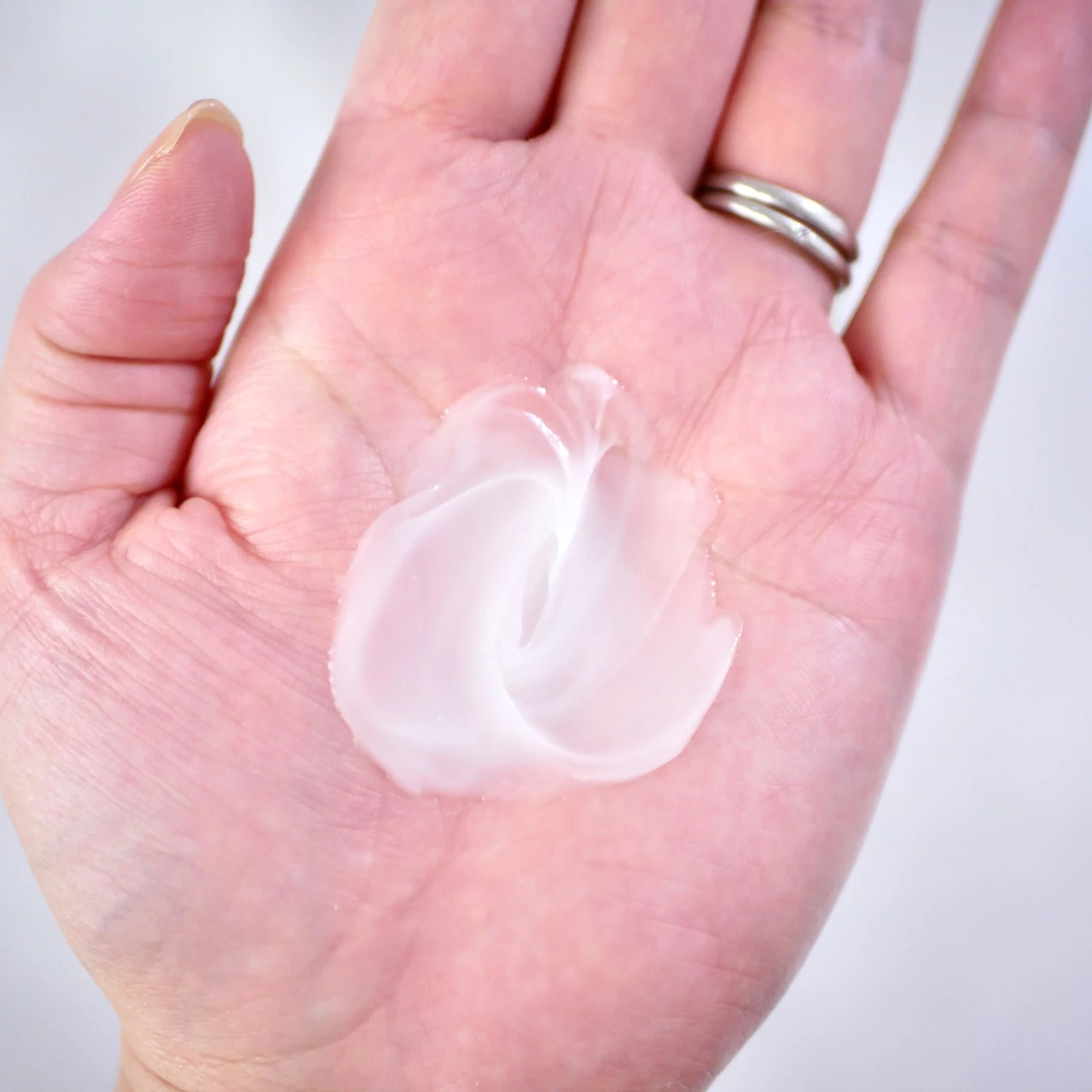 YVES ROCHER(イヴ・ロシェ)ヘルシースカルプトリートメント リペア テクスチャー