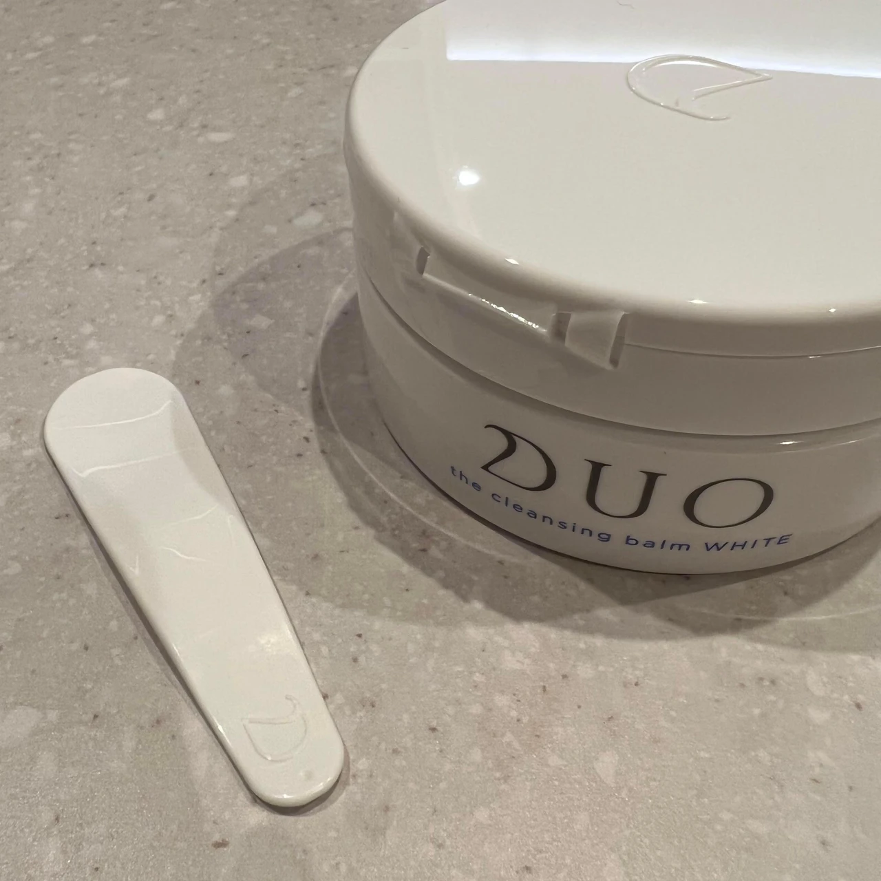 3種のクレイ配合で大人のくすみケア♪【デュオ ザ クレンジングバーム ホワイトa】をご紹介✨マツエクにも対応◎_2