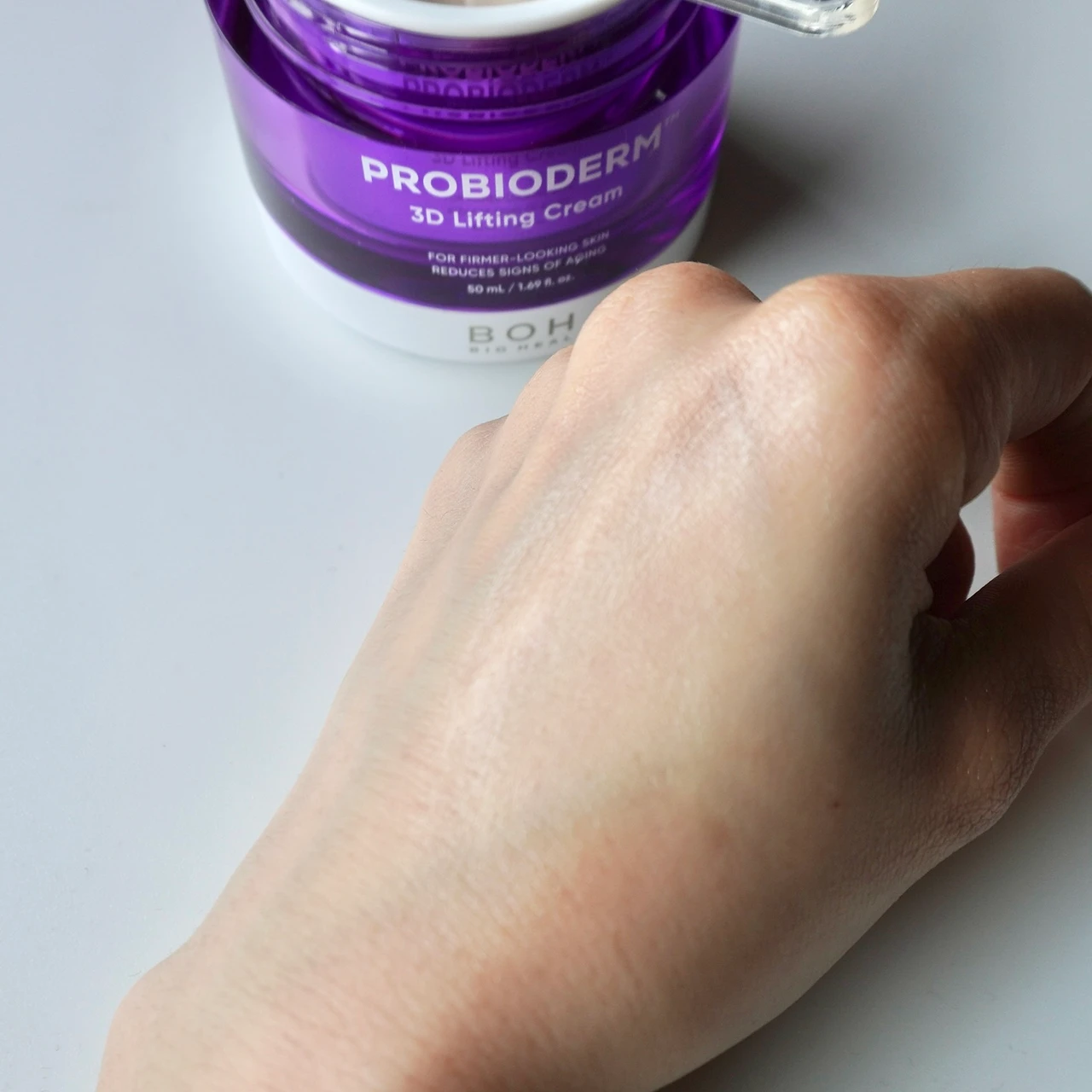 韓国オリーブヤングで大人気、BIOHEAL BOH(バイオヒールボ)の「プロバイオダーム™ 3D リフティングクリーム」レビュー