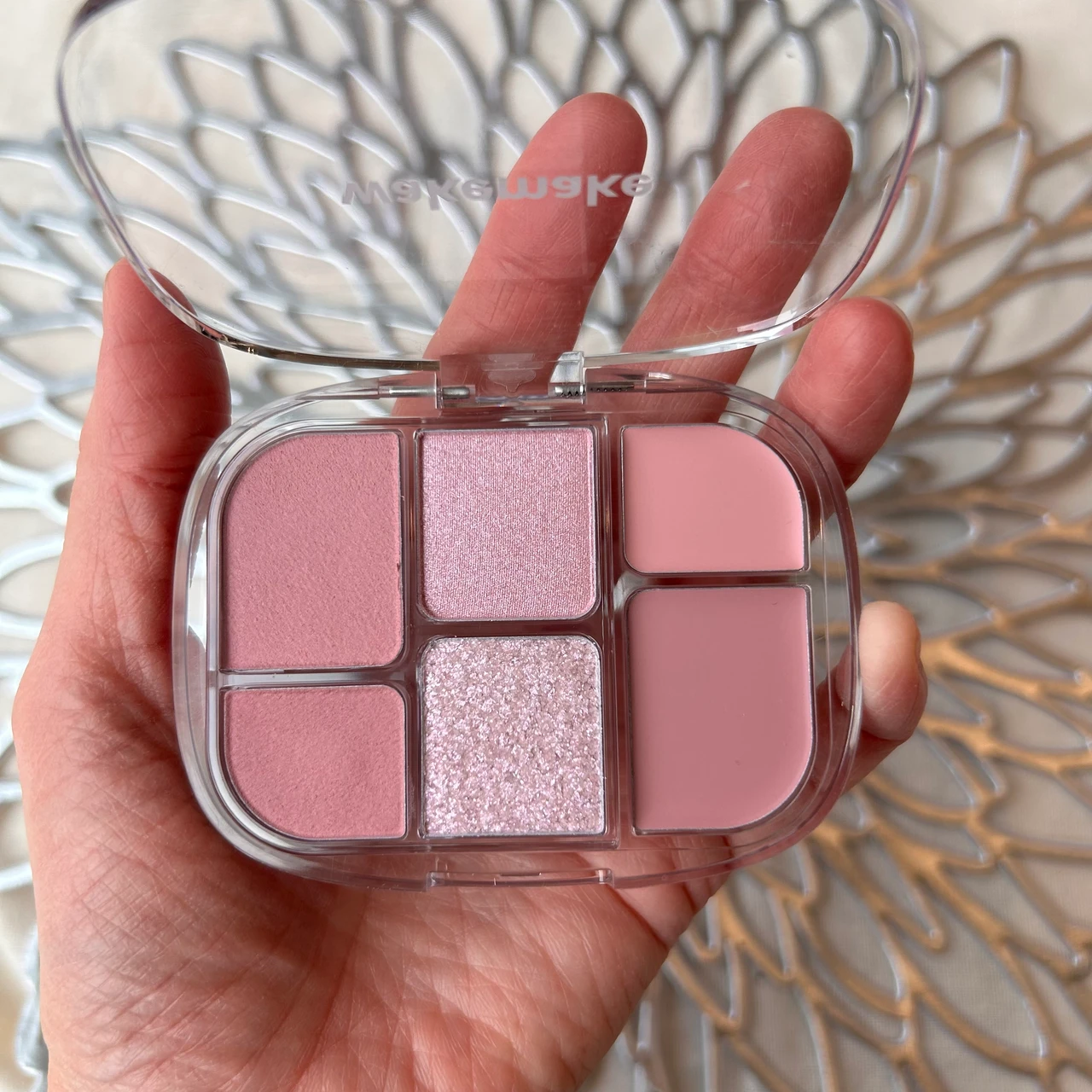 ウェイクメイク ソフトシアーマルチパレット 03 ラベンダープレジャー