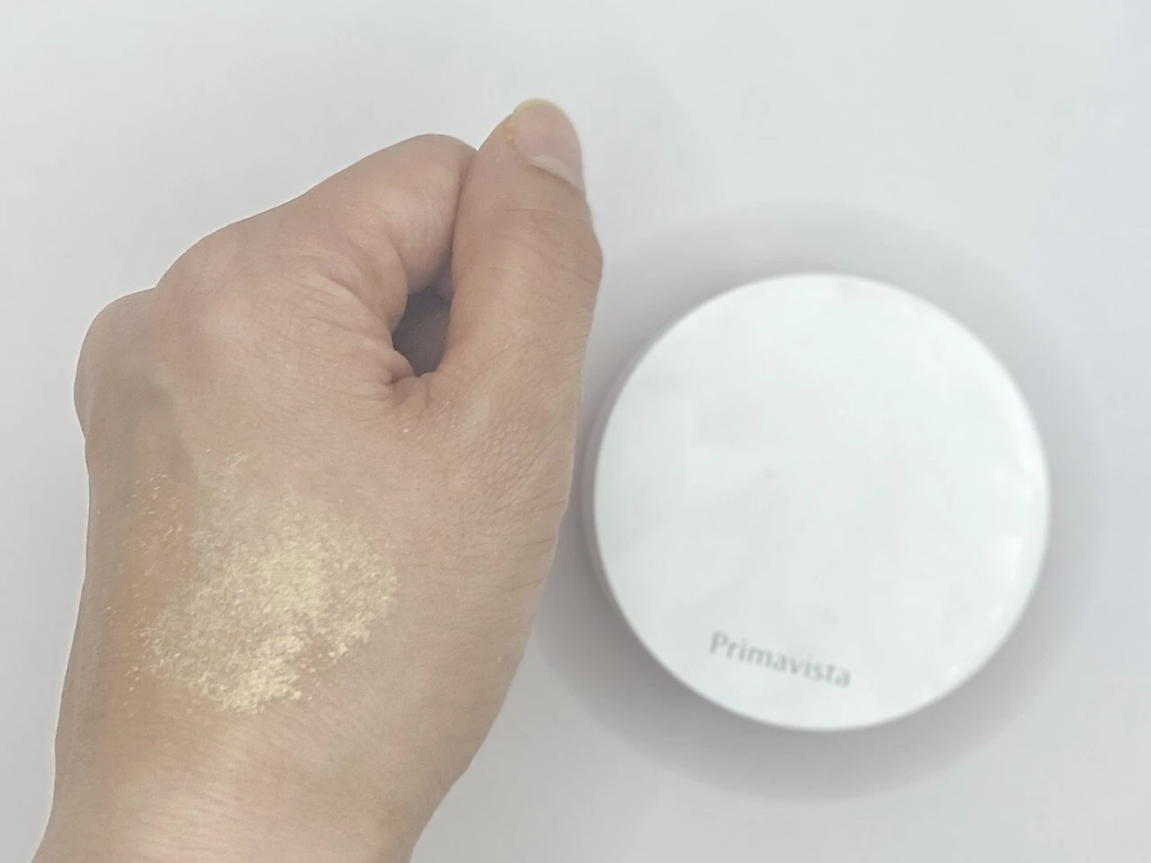 プリマヴィスタからサラサラ×毛穴レス肌つづく新作パウダー登場！_2_1