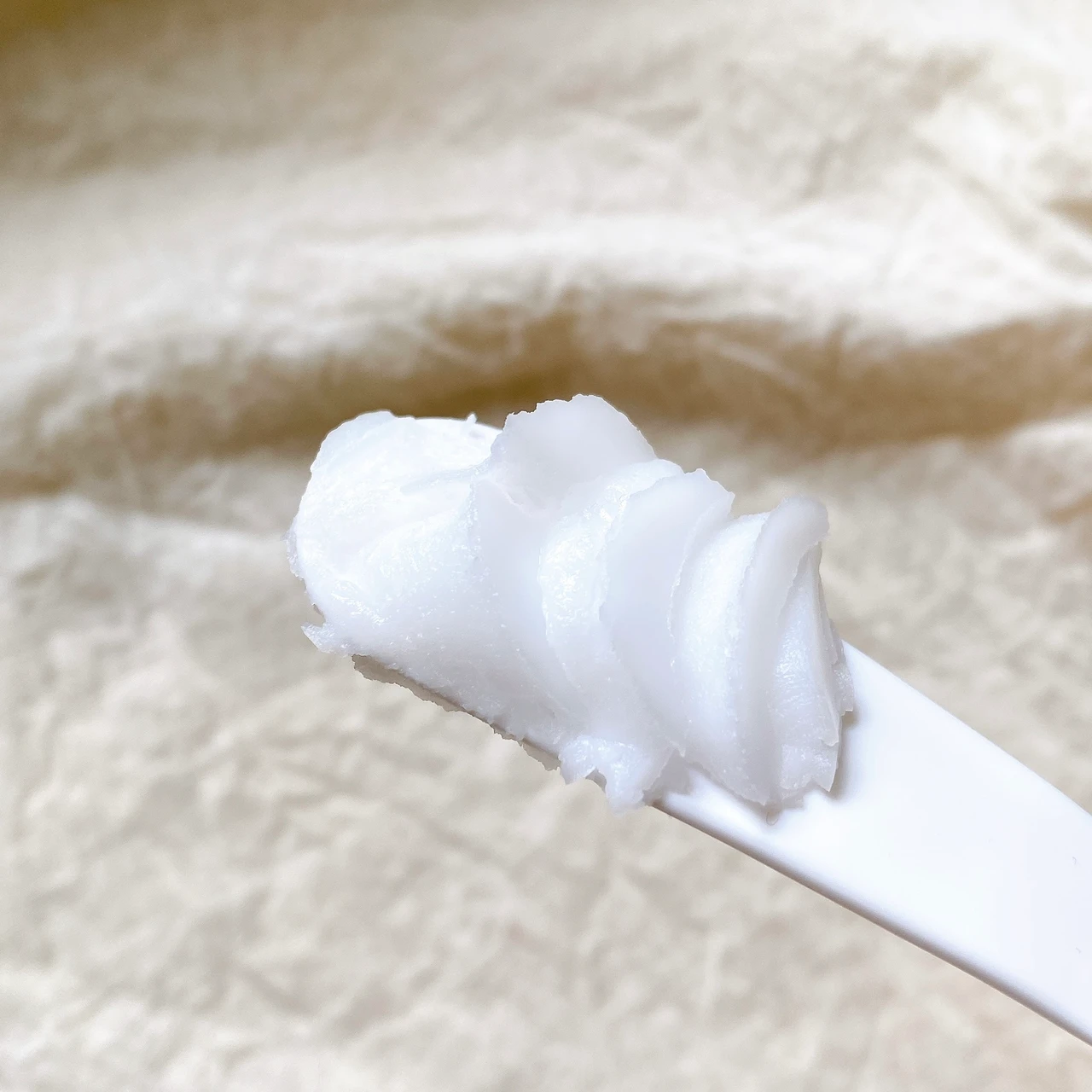 「しぼみ肌」ケアのできる新美容液と、肌負担最小限の名品クレンジングバーム、使ってみました_10