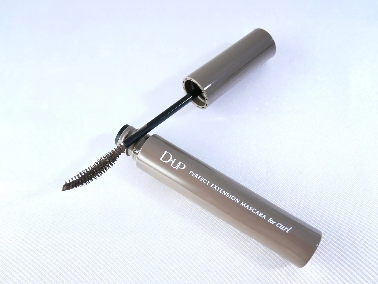 ディーアップ パーフェクトエクステンションマスカラforカール マロングレージュ