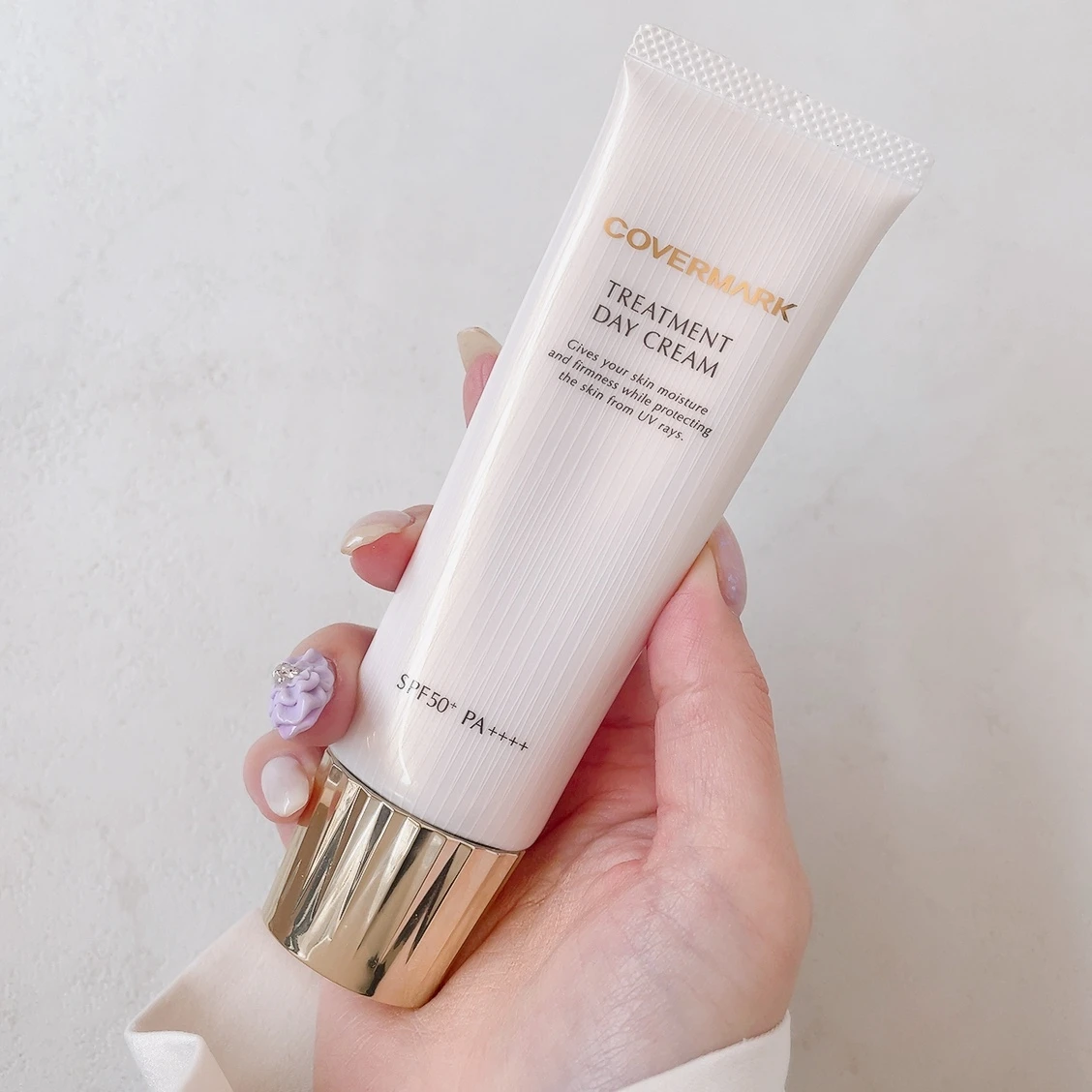 MAQUIAブライトニング・UVグランプリ2023受賞アイテムをレビュー【カバーマーク トリートメント デイ クリーム】_2_1