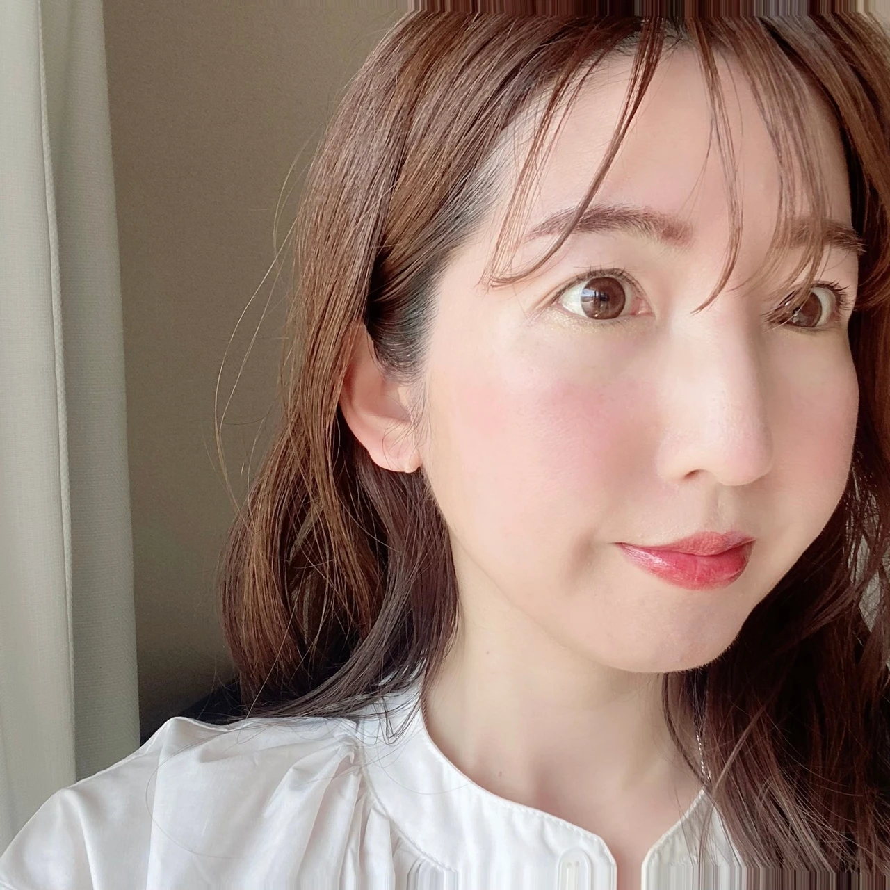 肌のくすみの正体は『シワの影』だった！ ディセンシアの万能BBエッセンスでメイクしながらシワ改善※_4