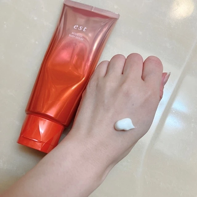 【2/10発売！】顔レベルのスキンケア技術を、ボディにも♡エストの新作はハリ肌へ導くボディ美容液。_6_1