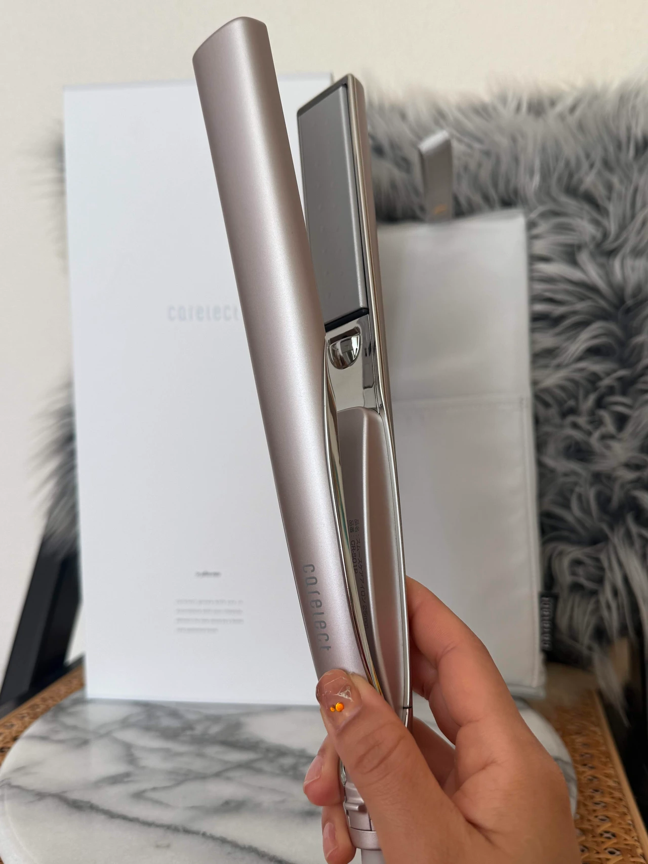 4ヶ月放置の乾燥が気になる私の髪でも【サロン帰りの質感、毛先までシルク髪】へ_2_2