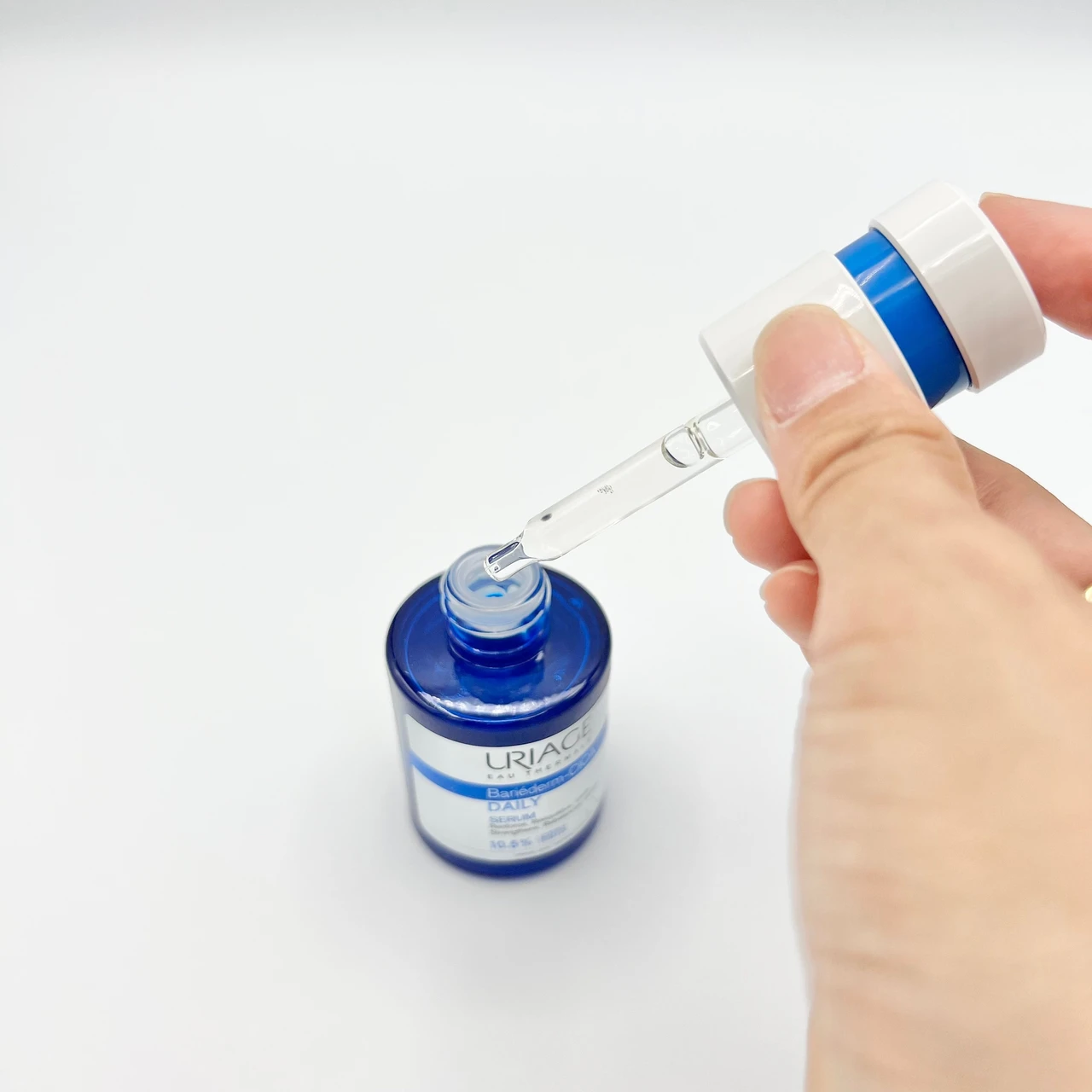 【温泉水×CICA】ゆらぎ肌へ潤いを与え、乾燥小ジワのケアまで叶うフランス生まれのスキンケア【ユリアージュ】_3_1