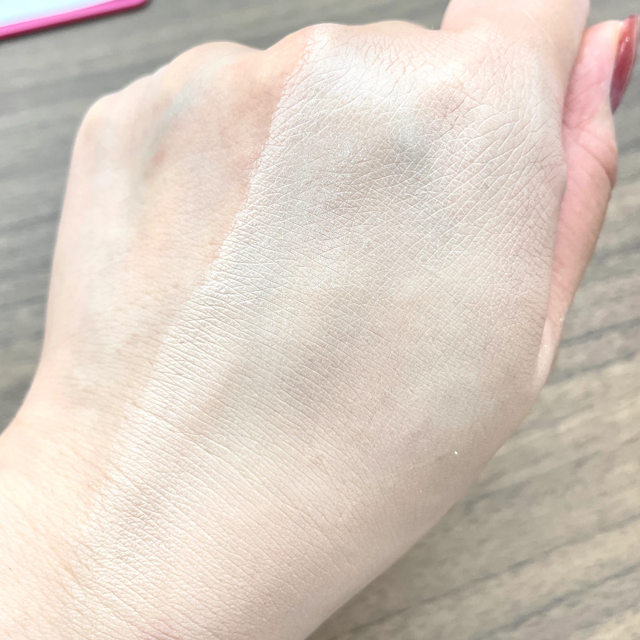 SHISEIDO エッセンススキングロウファンデーション 140