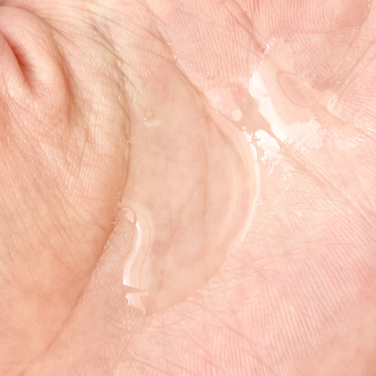 イハダ　化粧水　とてもしっとり