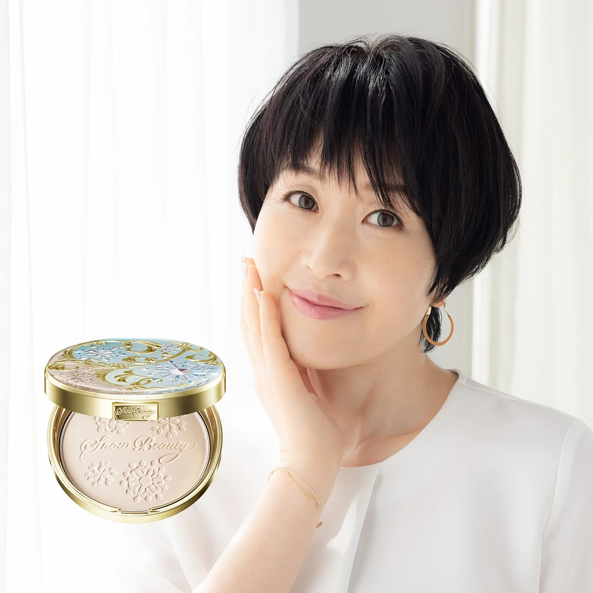 “24時間ケア”が美肌の秘密! 美容家・小林ひろ美さんの1日をチェック_1
