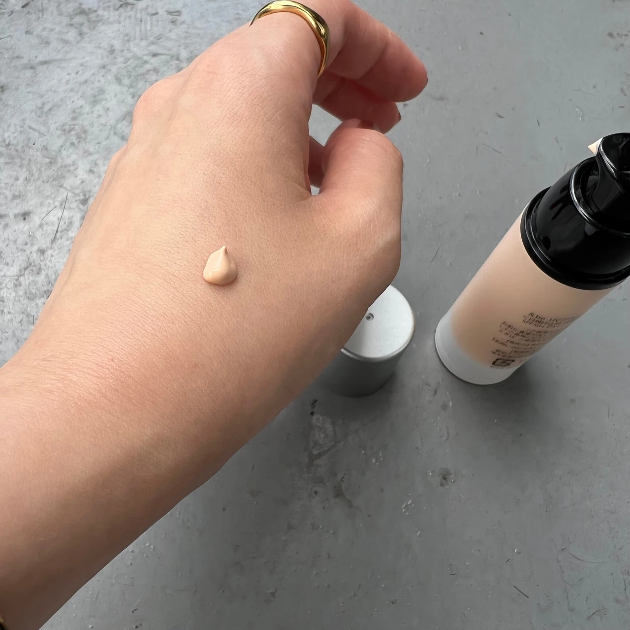 お肌にも優しい！【&be UVプライマー】を徹底レポ☆SPF50+、PA++++で安心の紫外線カット効果◎この夏活躍間違いなし🌴✨_2_1