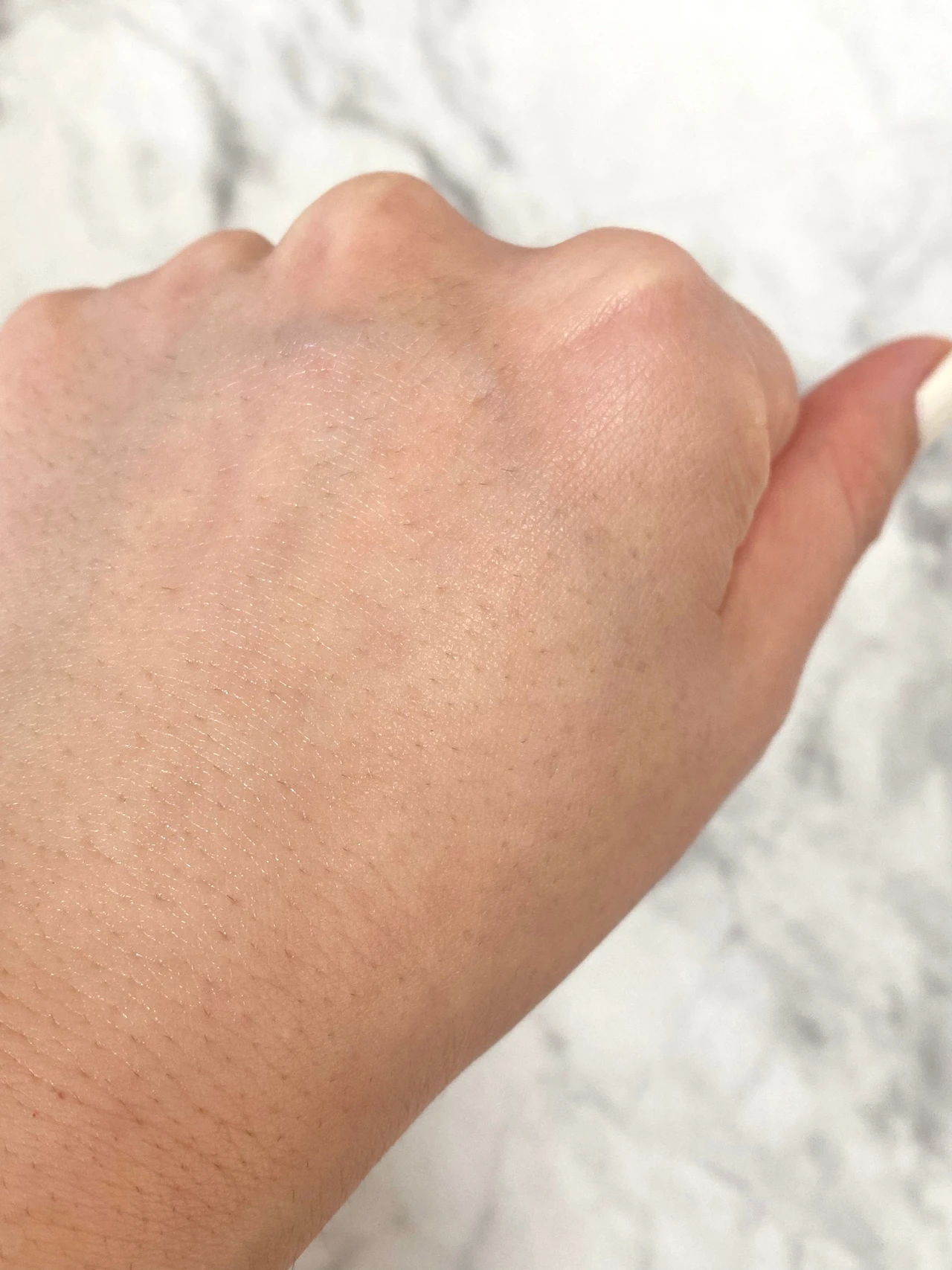 カバーマーク　トリートメントデイクリーム　石井美保　日焼け止め　下地クリーム