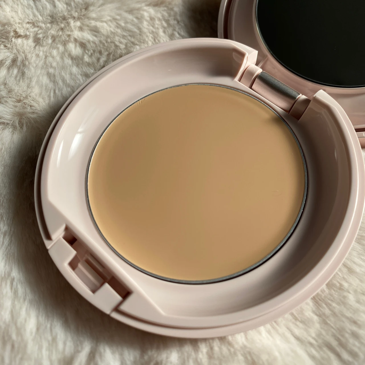 プリマヴィスタ デイトリートメントバーム アップ