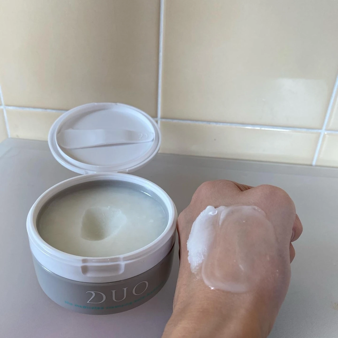 話題の【Duo クレンジングバーム】（白）をレビュー_2