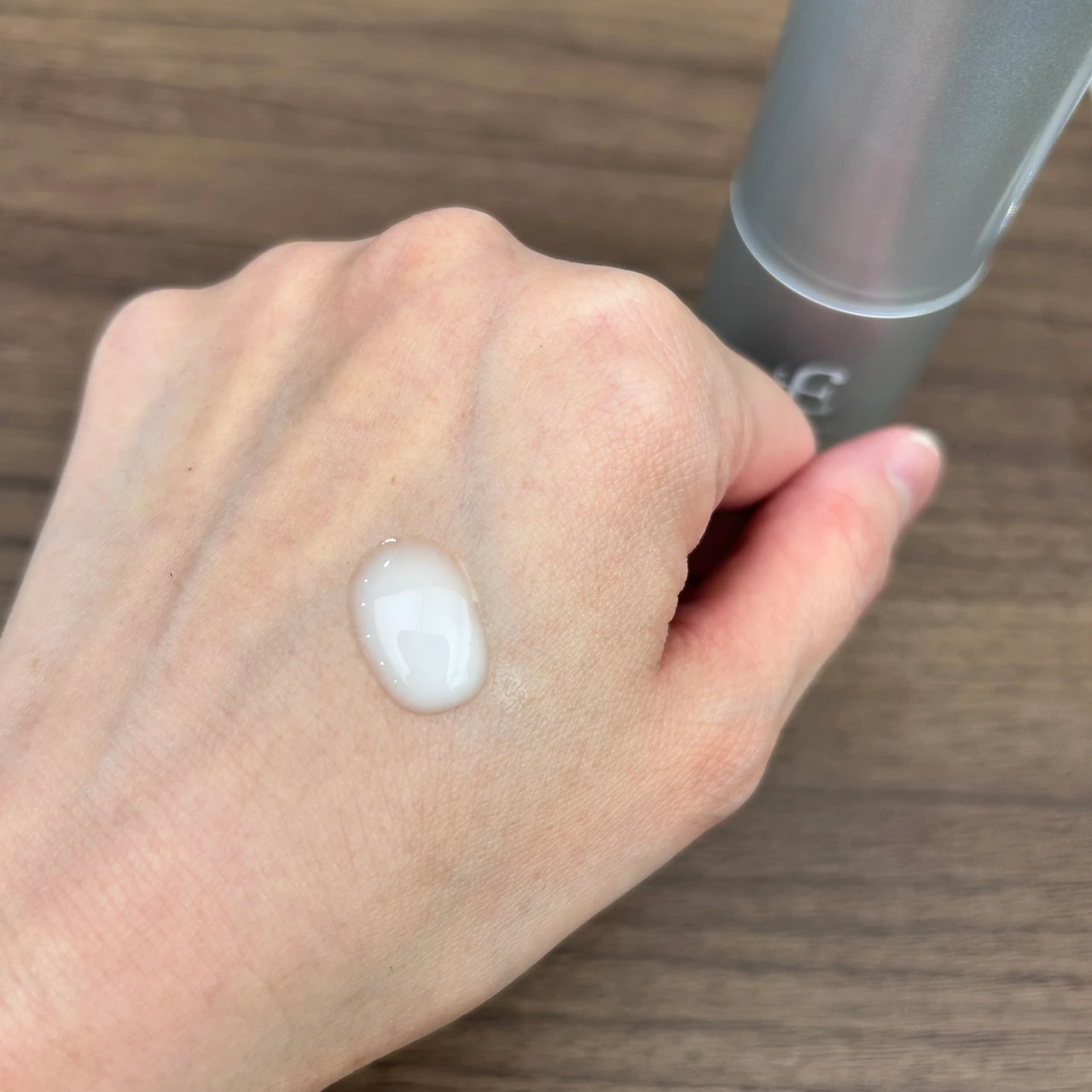 エテルナム セラム