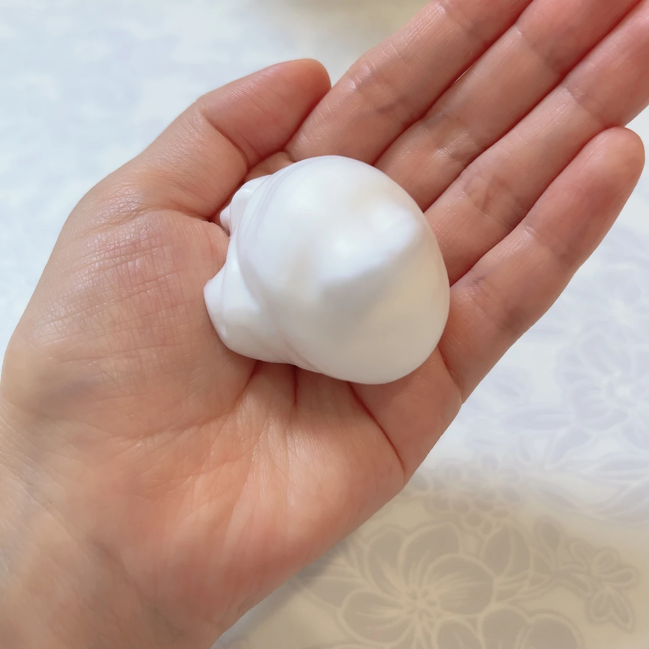 オバジX フレームリフトムースウォッシュのテクスチャー