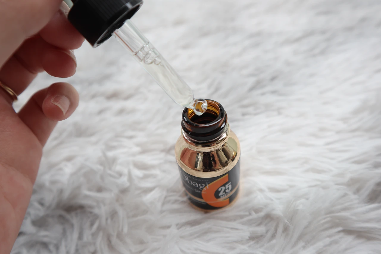 石井美保さん長年愛用!【Obagi × MAQUIAスペシャルウェビナー】でObagi名品コンビの魅力を分析♡_3