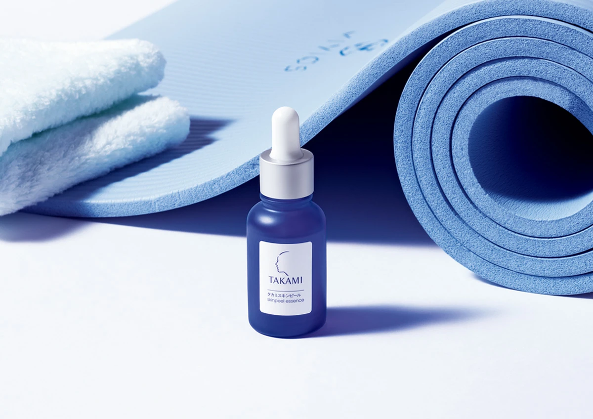 タカミスキンピール　松岡茉優さん　タカミ　OFFの日　角質美容水