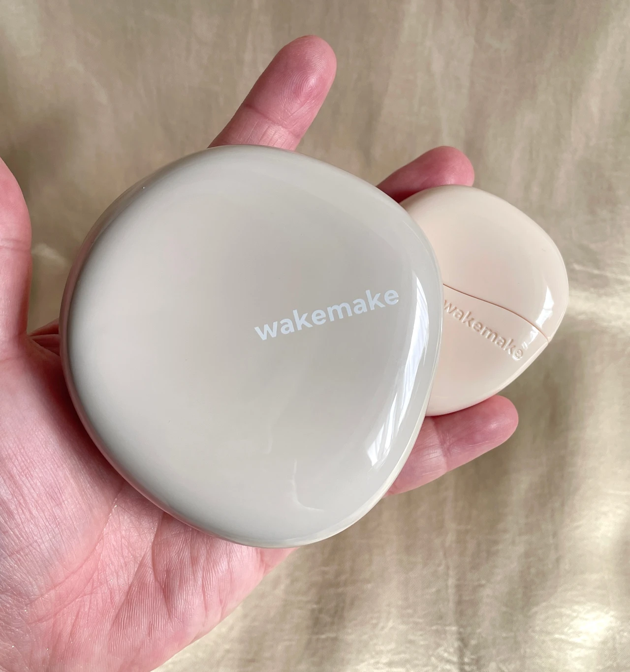 WAKEMAKE、ファンデ、ベースメイク