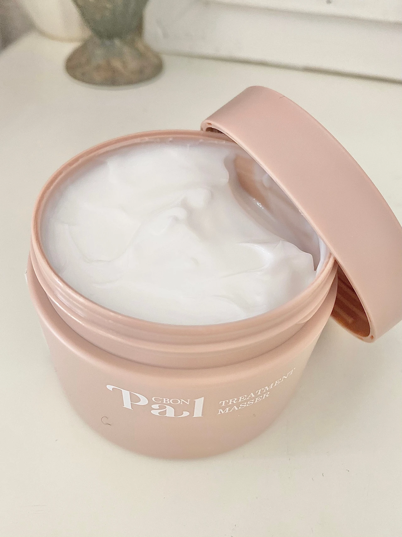 長年の技術を詰め込んだ【C'BON Pal(シーボンパル)】誕生!贅沢なクレンジング&マッサージクリームでスキンケア時間を格上げ。_3