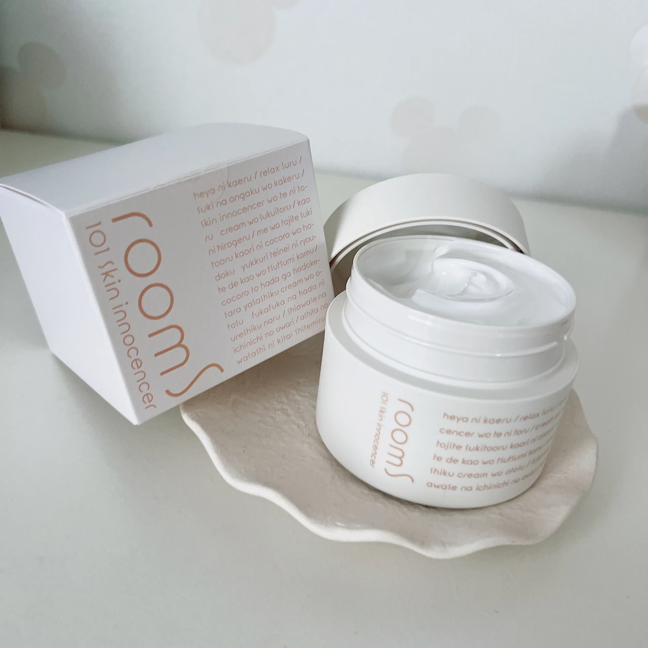 ルームエス 101 スキンイノセンサ