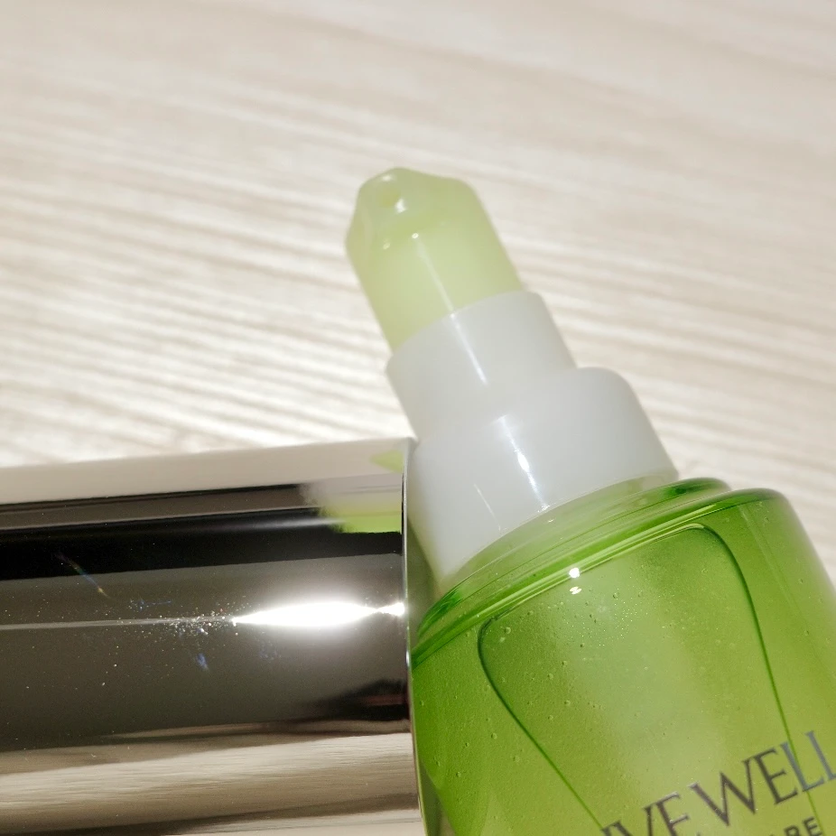 化粧水と美容液、2つの役割を1本で叶えてくれる「セラムインローション」✨_2_1