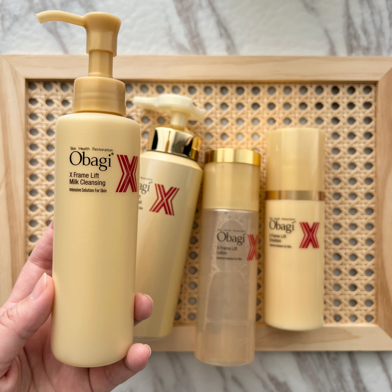 【リニューアル速報】ハリ悩みにアプローチする“抗力”って？Obagi X［オバジX］スキンケアシリーズの全アイテムをレビュー【口コミ】_3