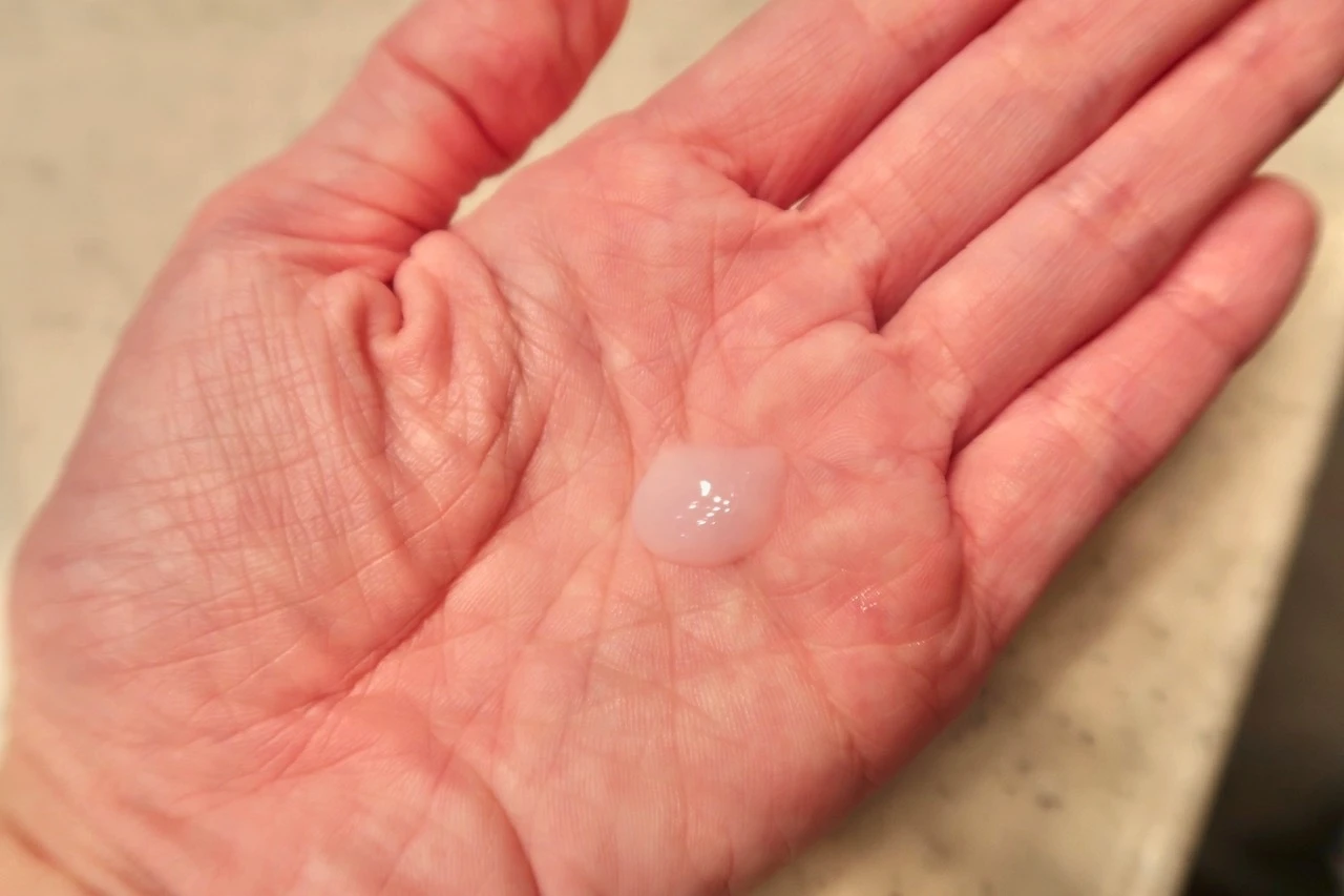 【美容のプロ達が絶賛♡コアにパワーを。土台から整えて8つのエイジング悩みにアプローチをする先行型美容液】ファンケル「コアエフェクター」_2_2