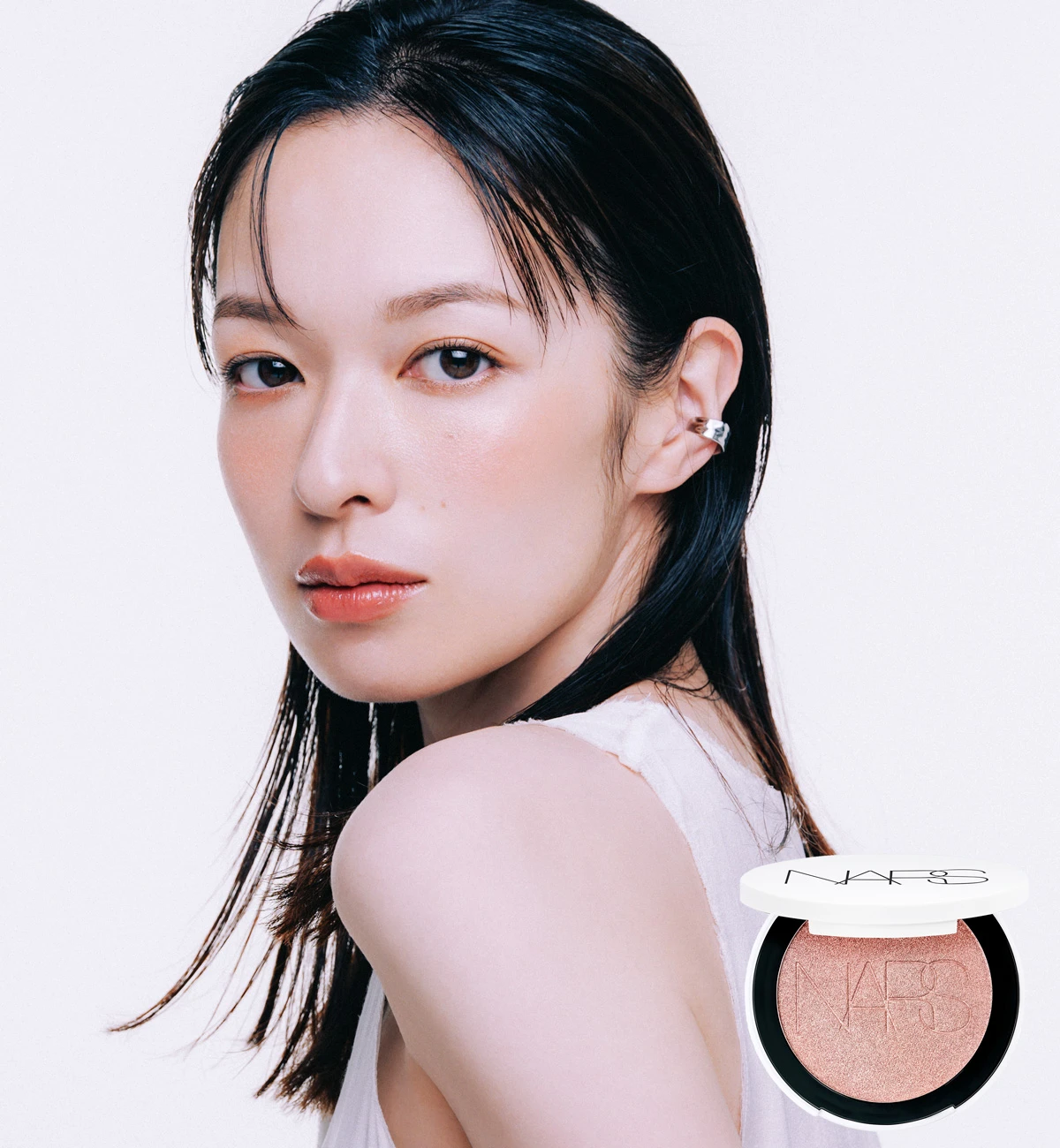 NARS 森絵梨佳 ライトリフレクティング ルミナイジングパウダー 03960 HEAVENLY