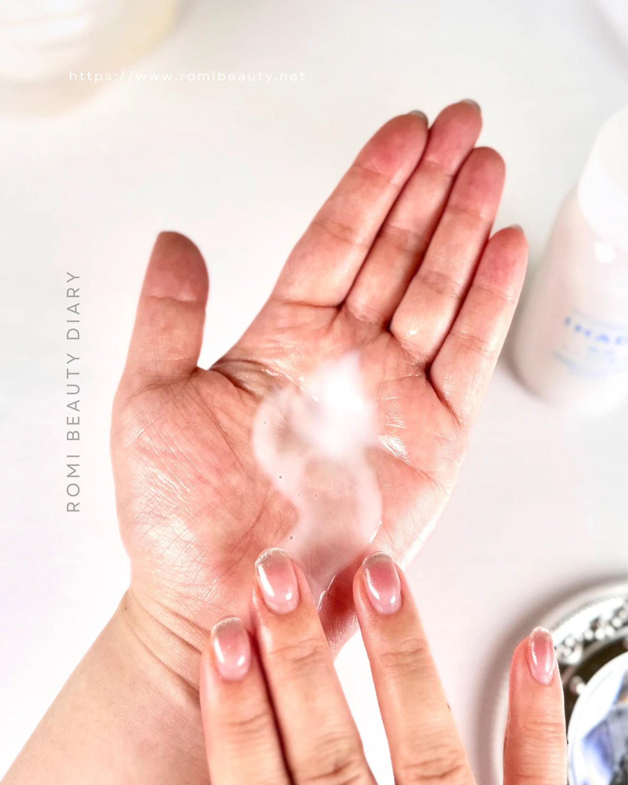 IHADA イハダ 薬用エマルジョン テクスチャー