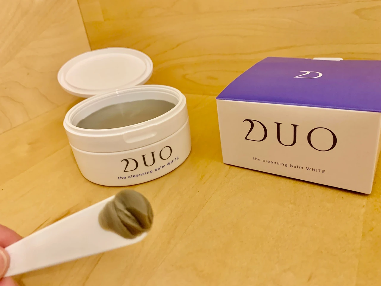 大人気!!
DUOのホワイトバームシリーズがパワーアップ!!_2