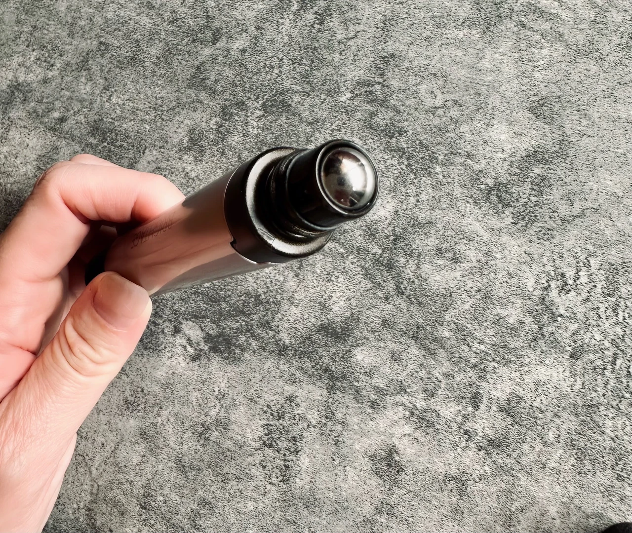 脱!目もと老け!2in1目もと用スティック【ブライトエイジ アイゾーン ダブルリバイタライザー】_2