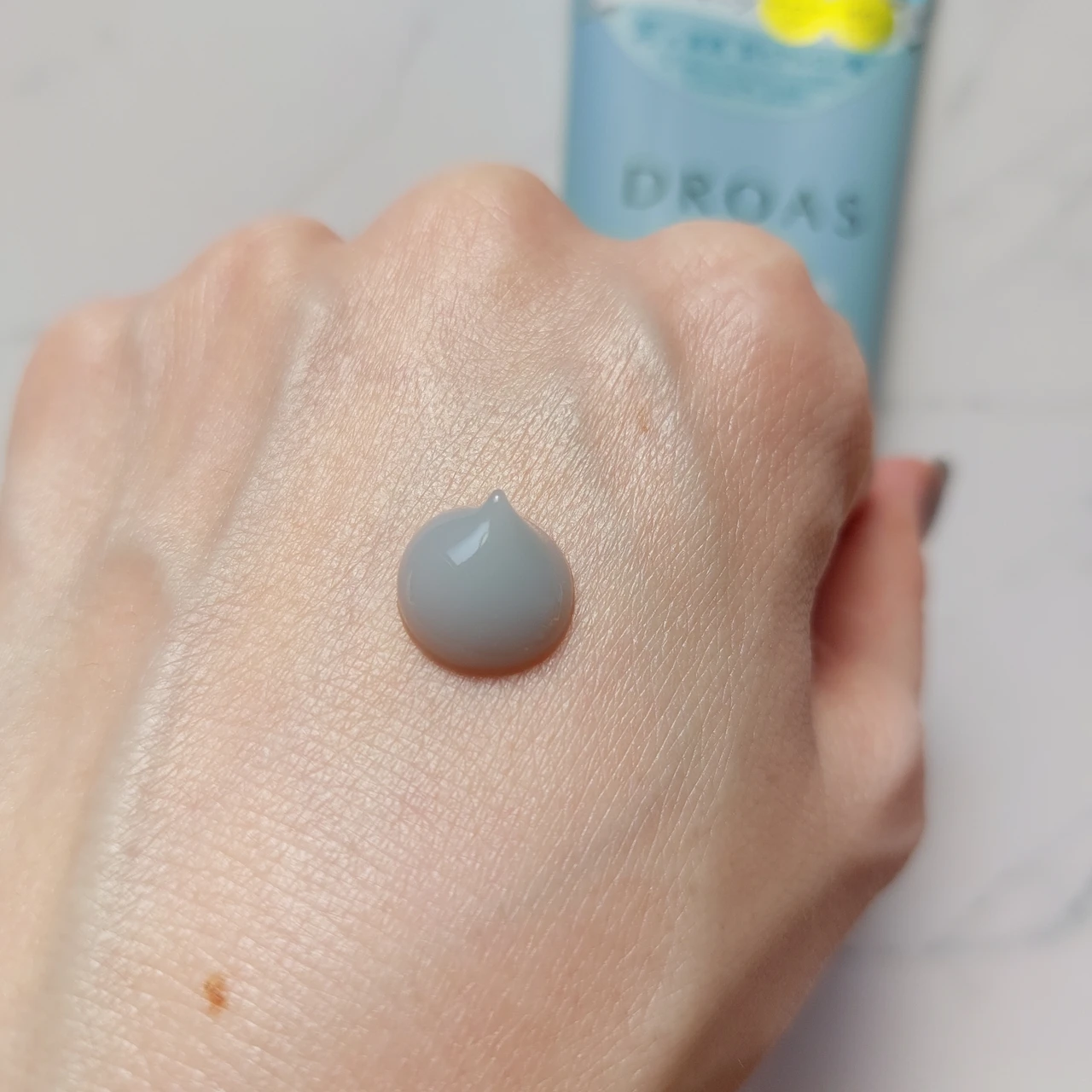 ドロアス クレイクレンジングジェル テクスチャー