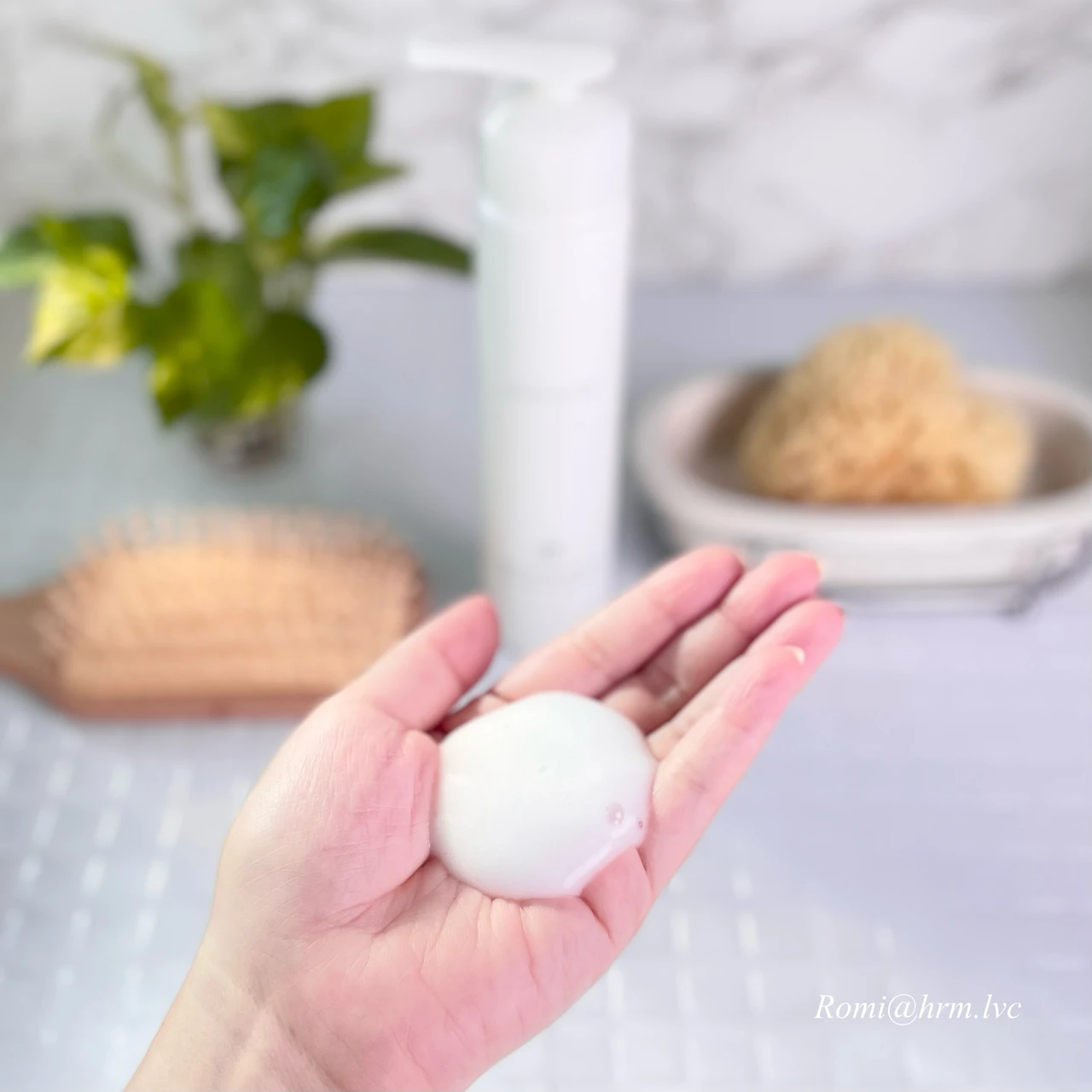 ines イネス アクア チャージ ムース