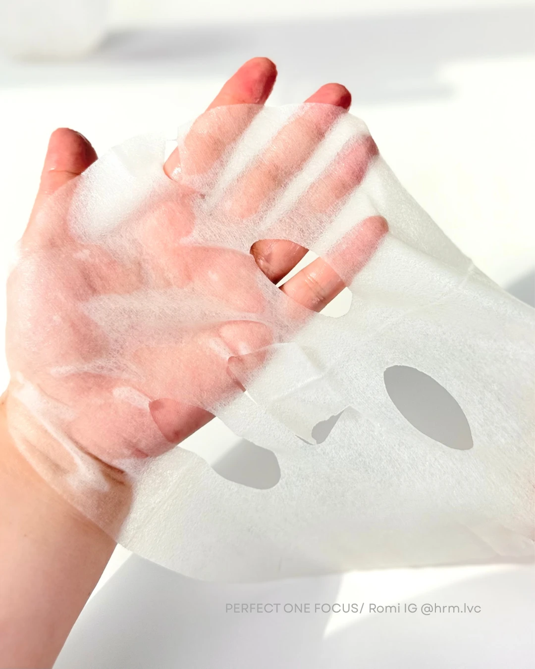 パーフェクトワン フォーカス VCチャージ スムースマスク