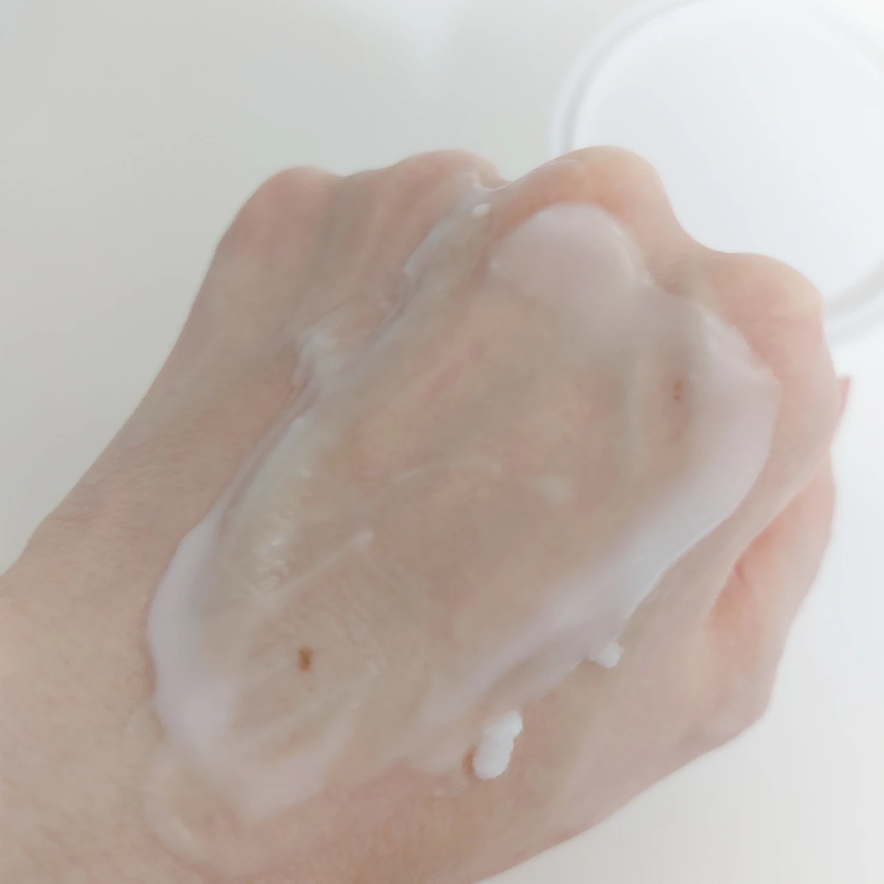 デュオ ザ クレンジングバーム テクスチャー