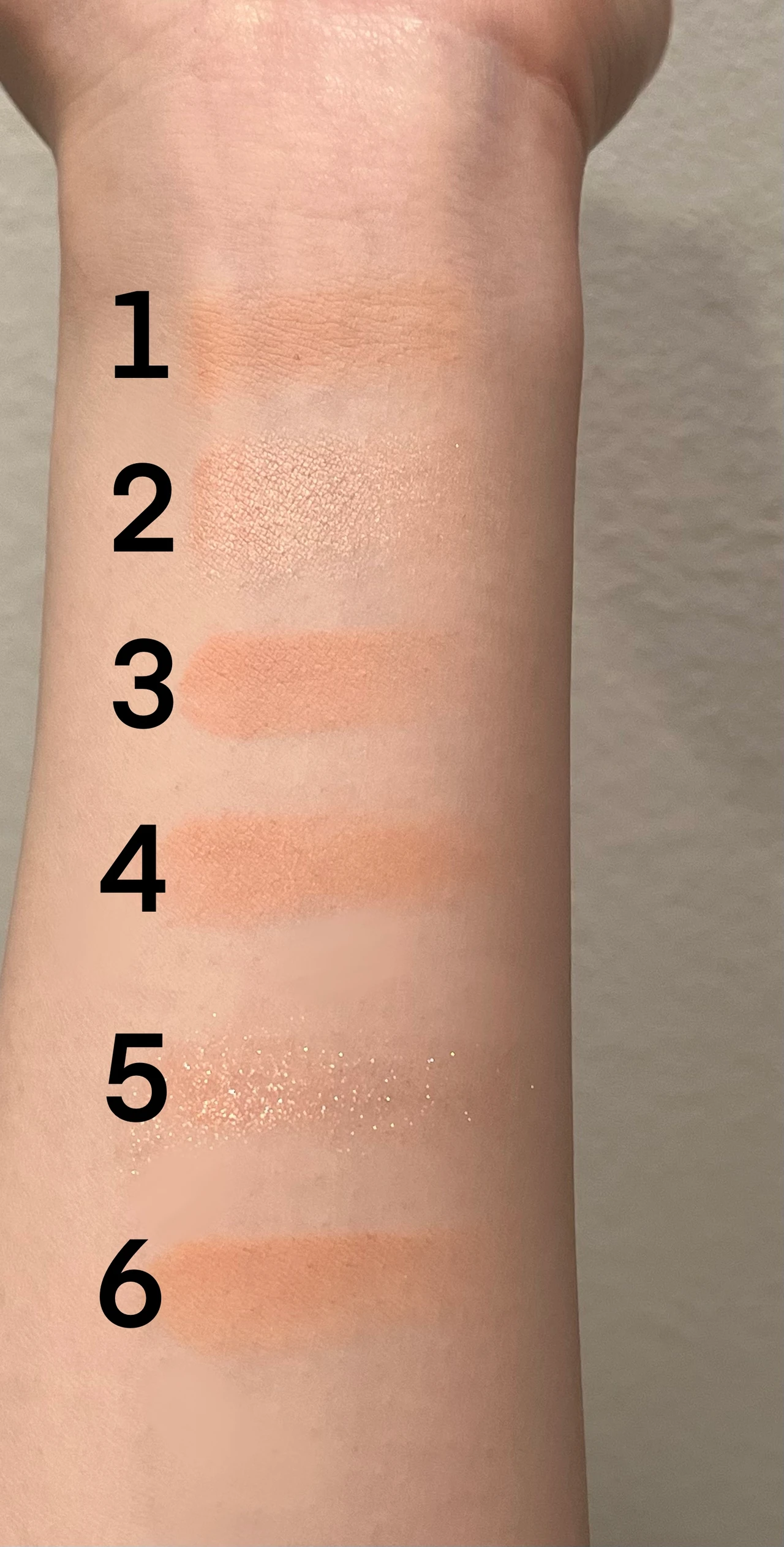 【ウェイクメイク】これひとつでデイリーメイクはOK！気分で質感を使い分けられる万能パレット_3_2