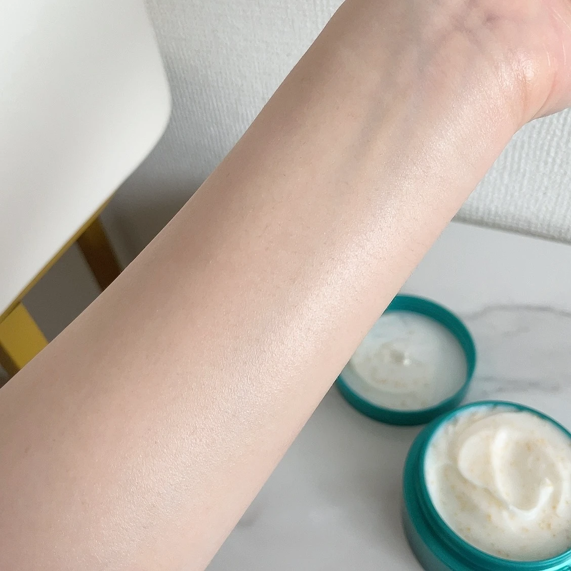 ハンドクリーム　乾燥肌