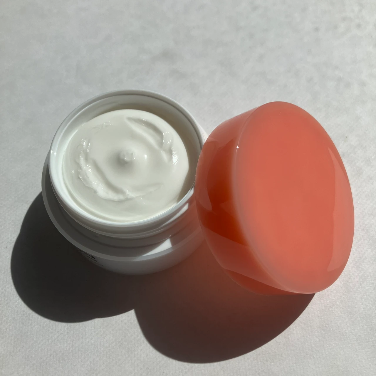 【ミノン アミノモイスト】うるおいだけでなく美しさもプラス!これからの季節に活躍する敏感肌用クリーム_3