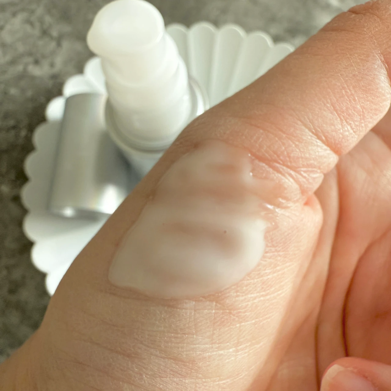 【注目のエイジングケア】Eternam（エテルナム） セラムで透明感・ハリ・ツヤ・うるおい全てに働きかける【再生医療研究】　　_4